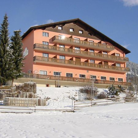 Jugendhotel Alpina Sedrun Exterior foto